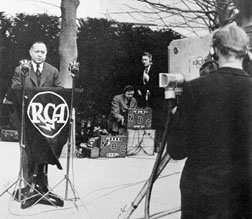 Sarnoff at Worlds Fair, 1939